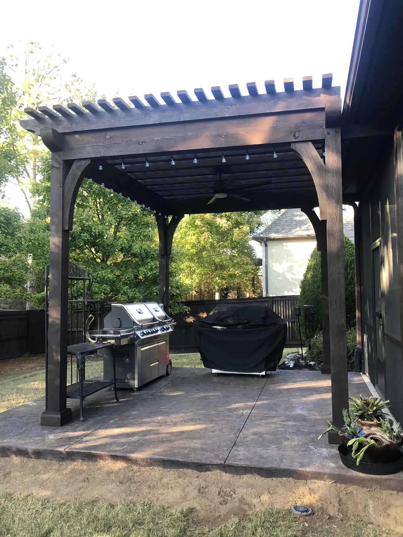 Aluminum pergola over an outdoor grill